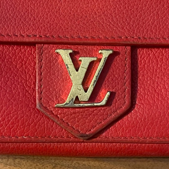 Louis Vuitton Scarlet Leather Wallet - Picture 2 of 7